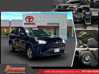 Certified 2022 Toyota RAV4 XLE image 1