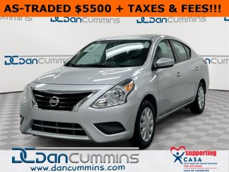 Used 2019 Nissan Versa SV image 1
