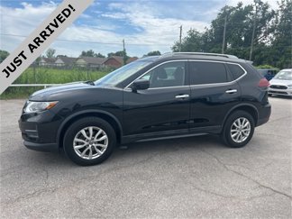 Used 2020 Nissan Rogue SV image 1