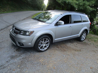 Used 2015 Dodge Journey R/T w/ Flexible Seating Group image 1