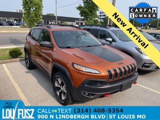 Used 2015 Jeep Cherokee Trailhawk w/ Comfort/Convenience Group image 1