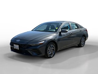 Certified 2024 Hyundai Elantra SEL image 1