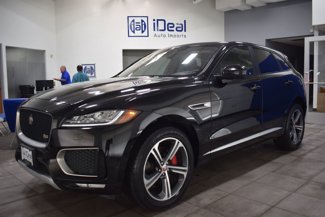 Used 2019 Jaguar F-PACE S image 1