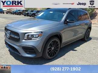 Used 2022 Mercedes-Benz GLB 250 image 1