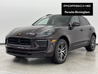 Used 2025 Porsche Macan Turbo image 1