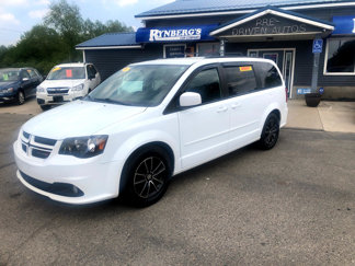 Used 2017 Dodge Grand Caravan GT image 1