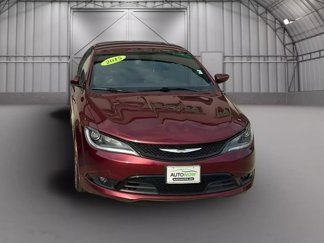 Used 2015 Chrysler 200 S image 1
