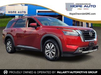 Used 2022 Nissan Pathfinder SL image 1