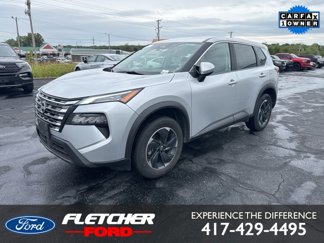 Used 2024 Nissan Rogue SV image 1