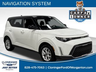 Used 2023 Kia Soul S image 1