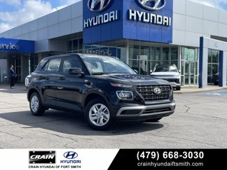 New 2025 Hyundai Venue SE image 1