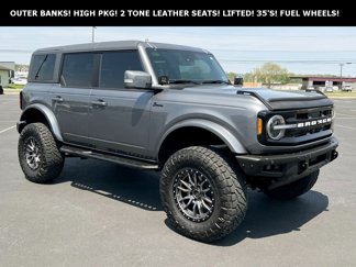 Used 2023 Ford Bronco Outer Banks image 1