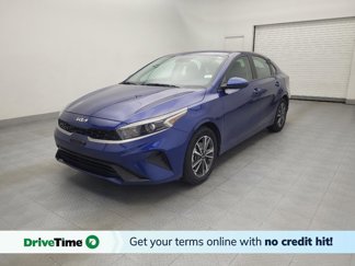 Used 2023 Kia Forte LXS image 1