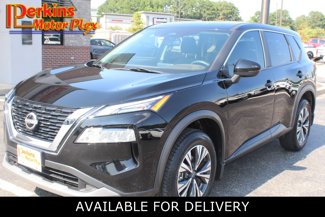 Used 2023 Nissan Rogue SV image 1