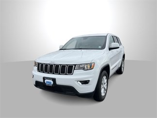 Used 2022 Jeep Grand Cherokee Laredo E image 1