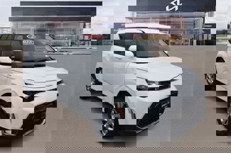 New 2025 Kia Soul LX image 1