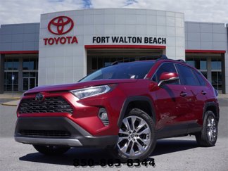 Used 2021 Toyota RAV4 Limited image 1
