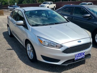Used 2018 Ford Focus SE image 1