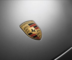 Certified 2023 Porsche Macan Turbo image 1