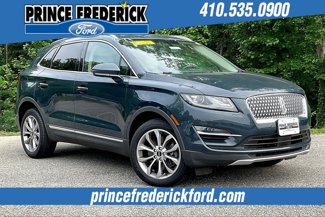 Used 2019 Lincoln MKC Select w/ Select Plus Package image 1