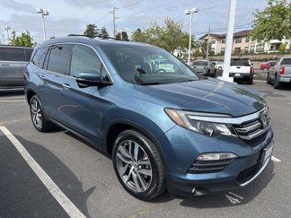 Used 2016 Honda Pilot Touring image 1