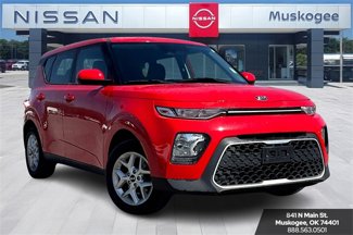 Used 2020 Kia Soul S image 1