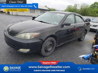 Used 2002 Toyota Camry image 1