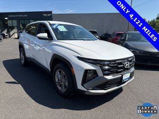 Used 2025 Hyundai Tucson SE image 1