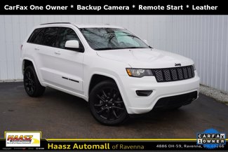 Used 2021 Jeep Grand Cherokee Laredo X image 1
