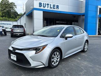Used 2022 Toyota Corolla LE image 1