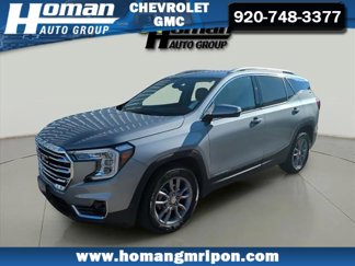Used 2024 GMC Terrain SLT image 1