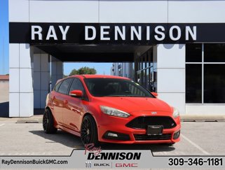 Used 2017 Ford Focus ST image 1