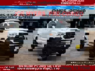 Used 2019 Toyota Tacoma SR image 1
