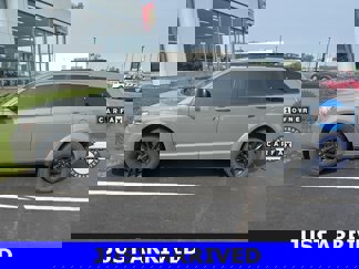 Used 2020 Dodge Journey SE w/ SE Popular Equipment Group image 1