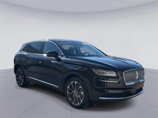 Used 2022 Lincoln Nautilus Reserve image 1