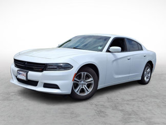 Used 2019 Dodge Charger SXT image 1