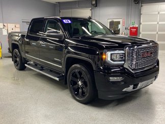 Used 2018 GMC Sierra 1500 Denali image 1
