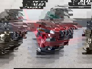 Used 2018 Jeep Cherokee Limited image 1