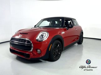 Used 2018 MINI Cooper S image 1
