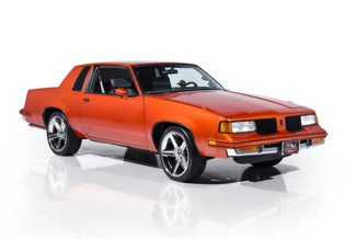 Used 1988 Oldsmobile Cutlass Supreme Classic Brougham image 1