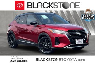 Used 2022 Nissan Kicks SR image 1