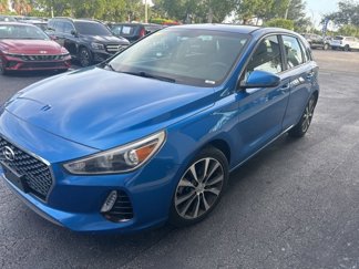 Used 2018 Hyundai Elantra GT image 1
