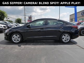 Used 2020 Hyundai Elantra SEL image 1