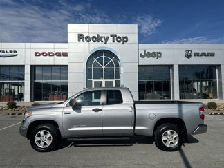 Used 2017 Toyota Tundra SR5 image 1