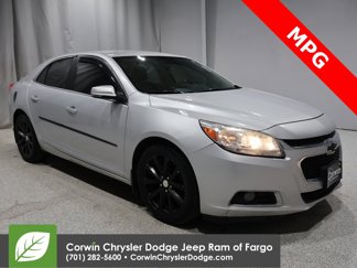 Used 2015 Chevrolet Malibu LT image 1