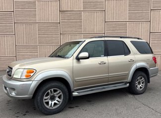Used 2003 Toyota Sequoia SR5 image 1