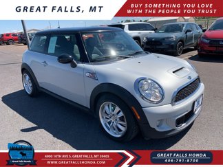 Used 2013 MINI Cooper S image 1