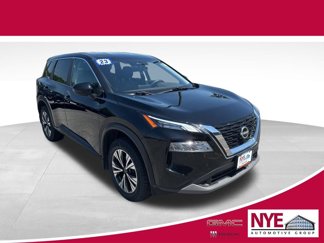 Used 2023 Nissan Rogue SV image 1