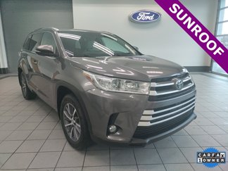 Used 2018 Toyota Highlander XLE image 1