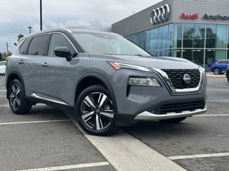 Used 2022 Nissan Rogue Platinum image 1